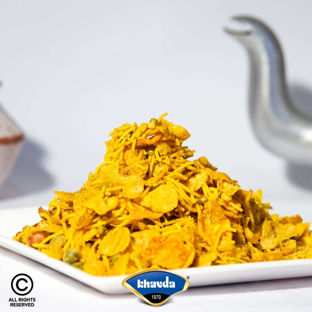 Khatta Meetha Chevda [200g]